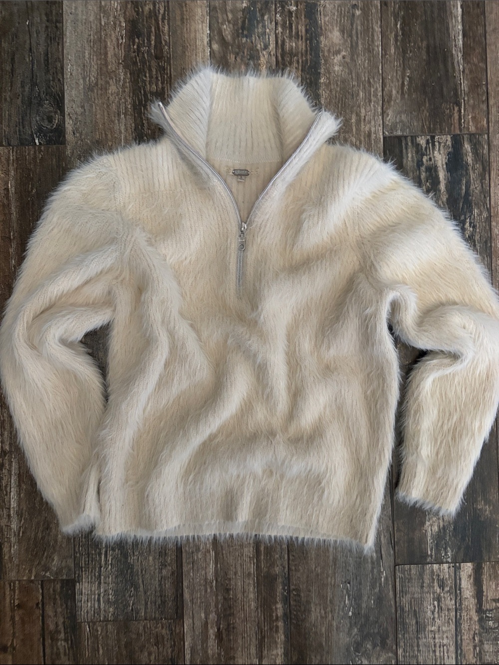 gimmicks by BKE Cream Faux-Fur Cowl Half-Zip Sweater Large